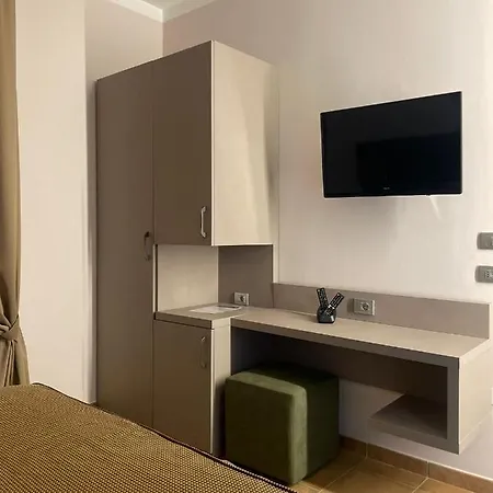 Отель San Marco Васто